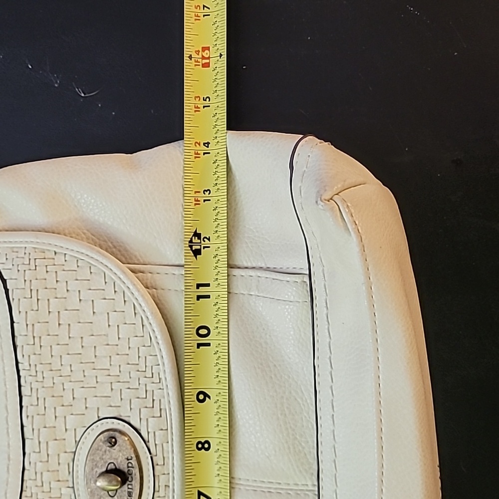 Large Purse - Picture 14 of 16